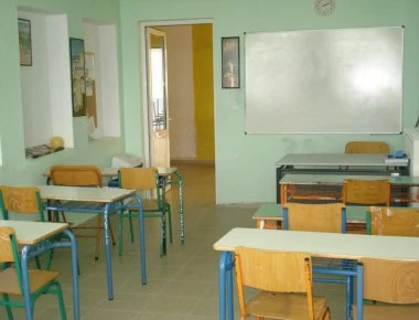 Ρόδος: Απομακρύνεται ο δάσκαλος που κλείδωσε τον μαθητή στην τάξη